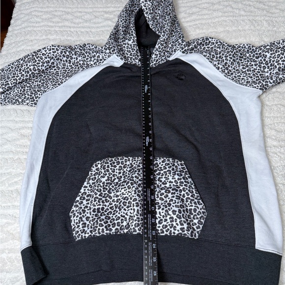 Hooey Women’s Savannah Cheetah Black White XL Hoodie Yallternative Cowgirl Chic - Picture 6 of 8